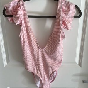 Puff sleeve swimsuit